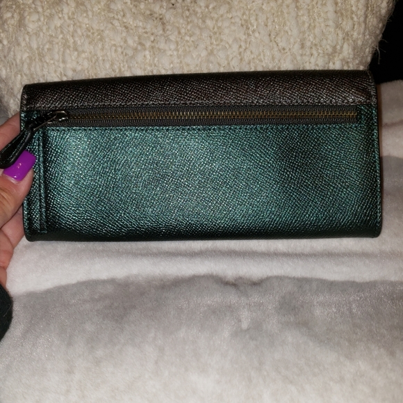 Coach Wallet - Picture 4 of 7